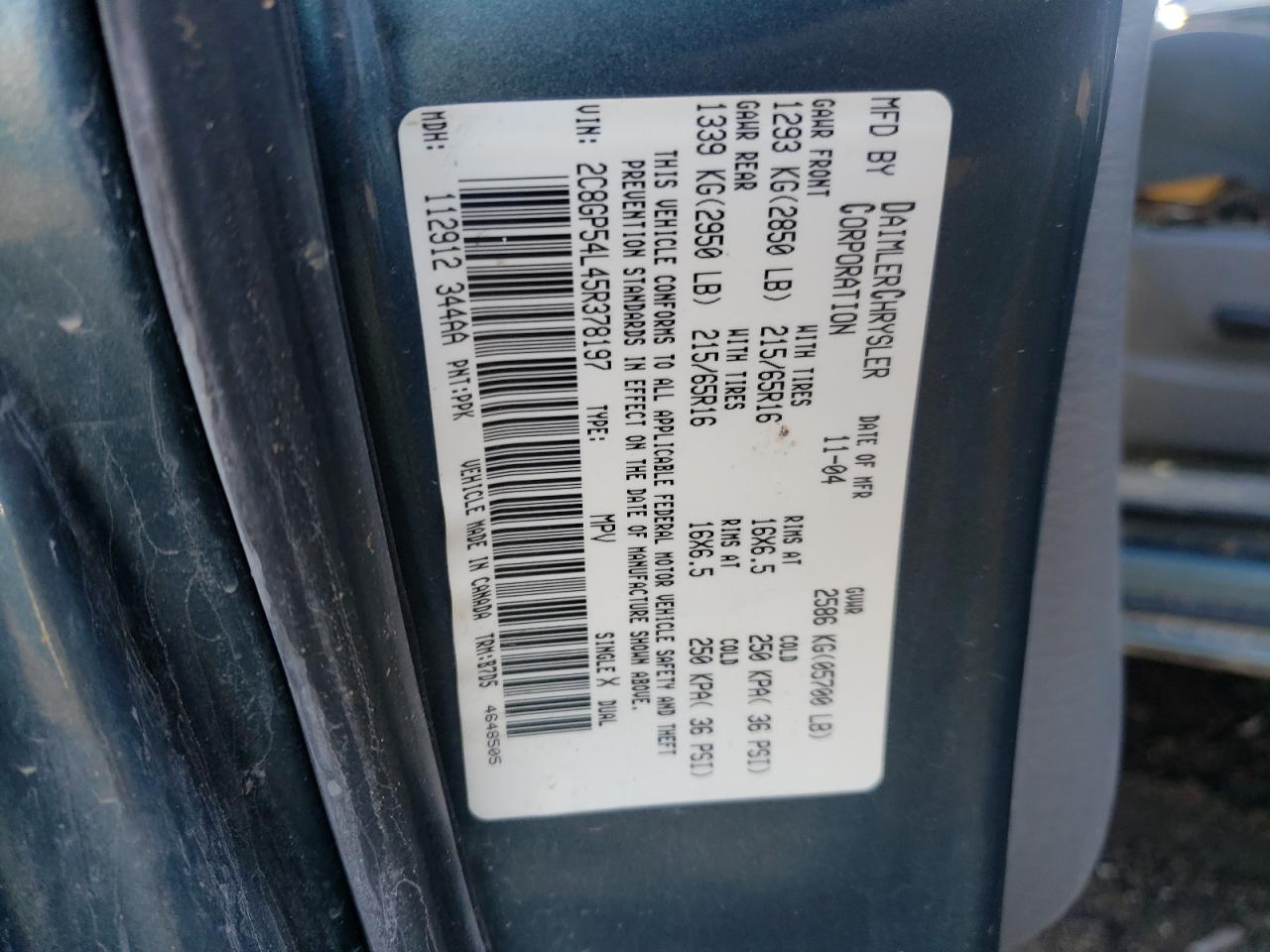 Photo 10 from auction – 2005 CHRYSLER TOWN & COU with VIN 2C8GP54L45R378197