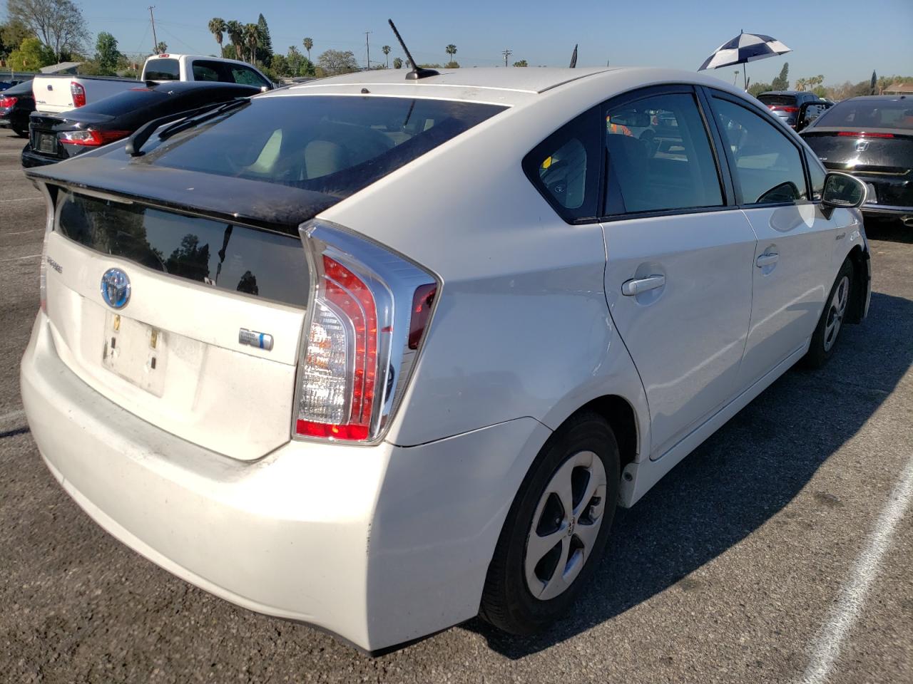 Photo 4 from auction – 2012 TOYOTA PRIUS with VIN JTDKN3DU9C5423871