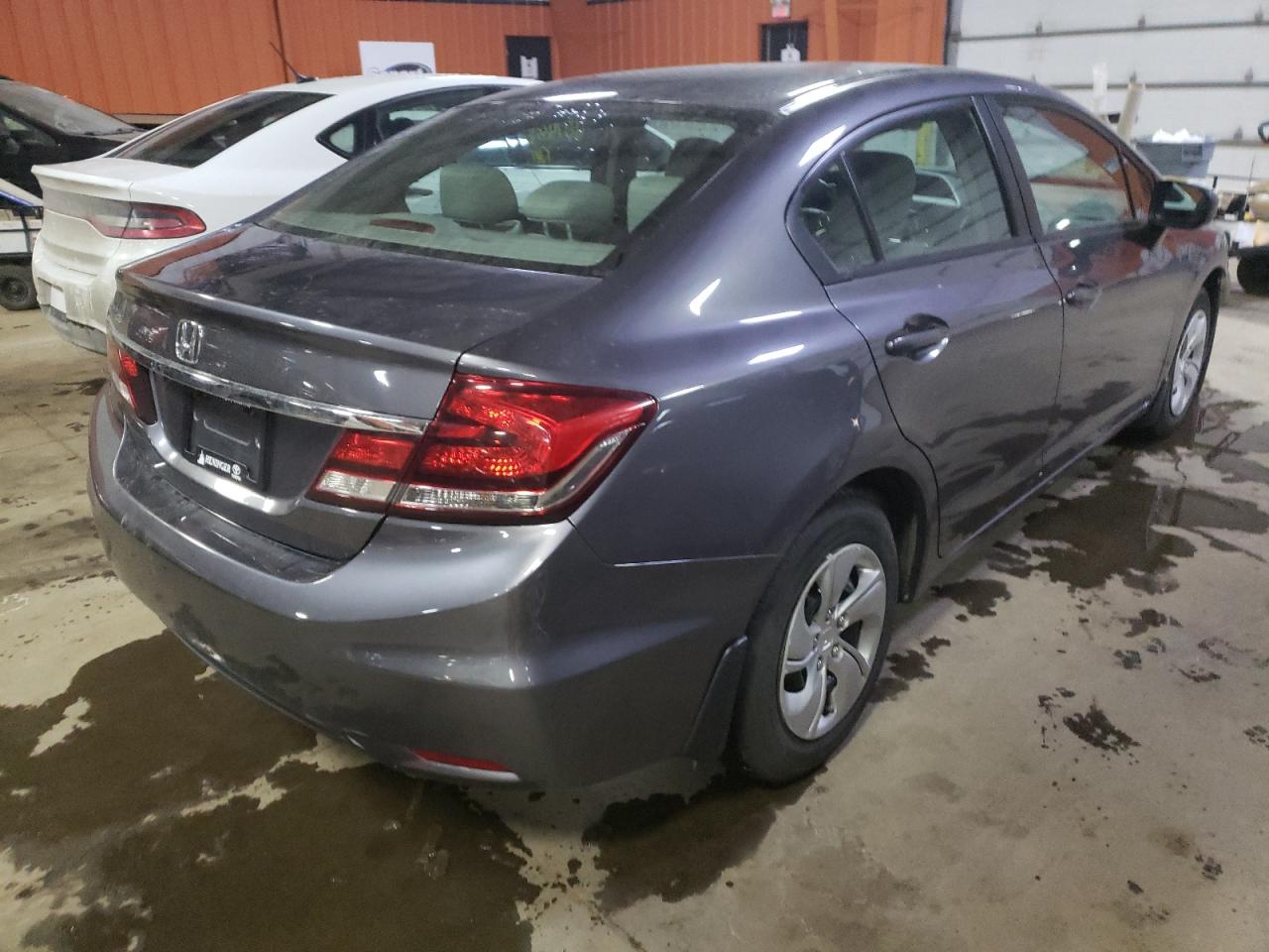 Photo 4 from auction – 2015 HONDA CIVIC LX with VIN 2HGFB2F49FH003365