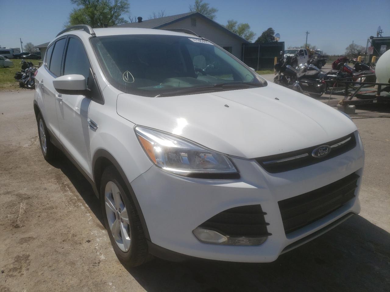 Photo 1 from auction – 2015 FORD ESCAPE SE with VIN 1FMCU0GX8FUB77994