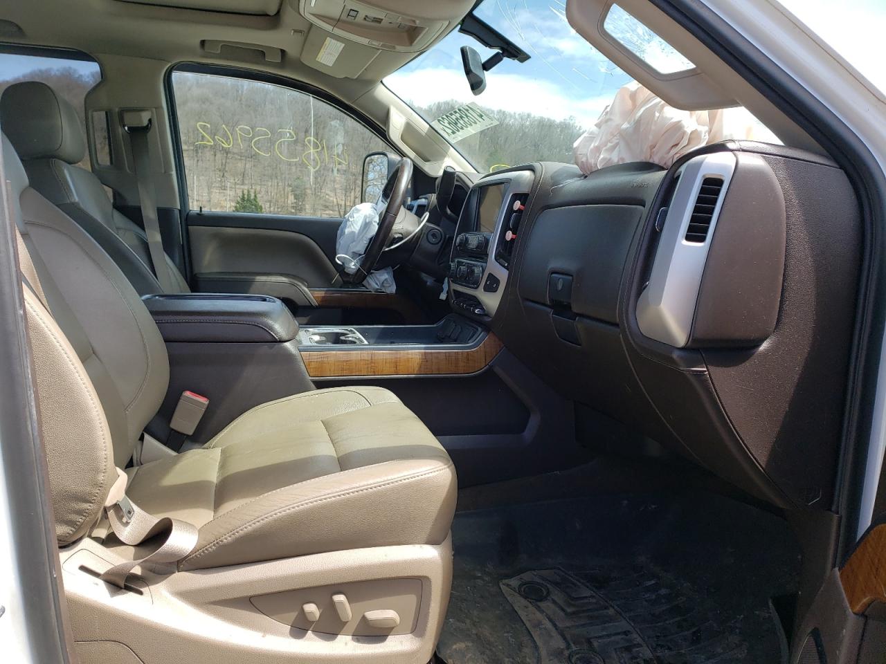Photo 5 from auction – 2015 GMC SIERRA K35 with VIN 1GT423C83FF176643