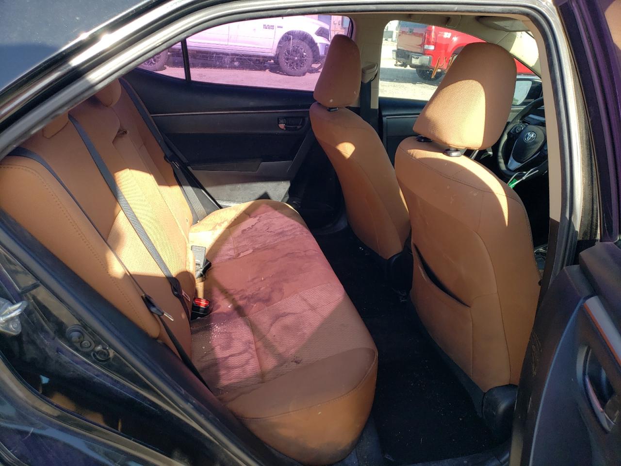Photo 6 from auction – 2015 TOYOTA COROLLA L with VIN 5YFBURHE5FP214739
