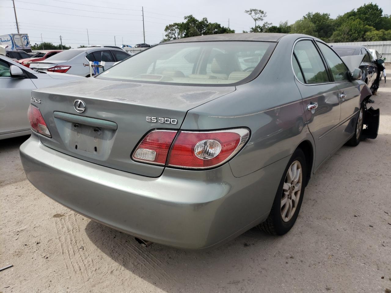 Photo 4 from auction – 2003 LEXUS ES 300 with VIN JTHBF30G830130357