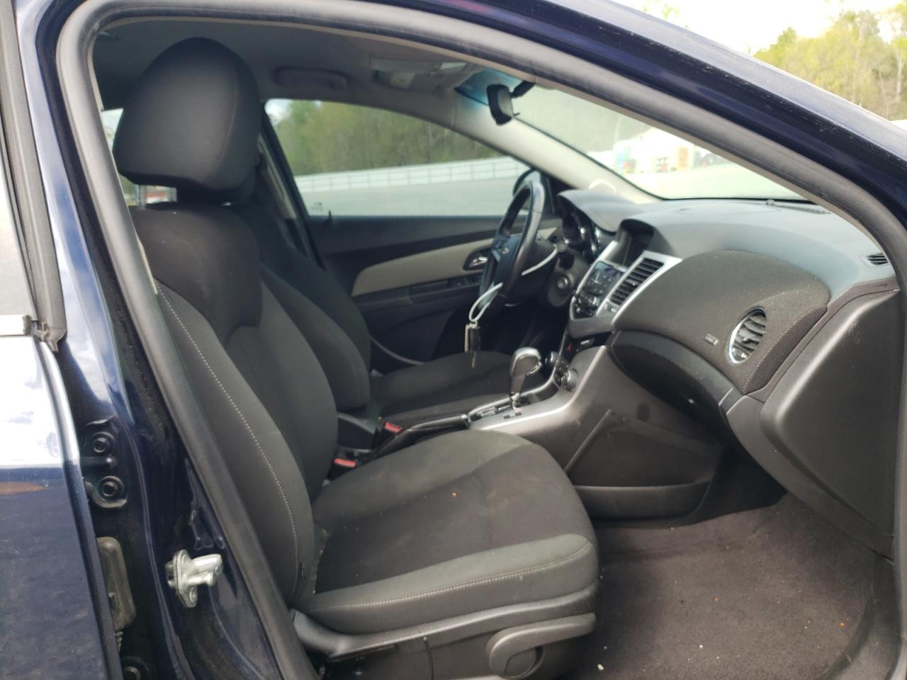 Photo 5 from auction – 2011 CHEVROLET CRUZE LT with VIN 1G1PF5S94B7224770