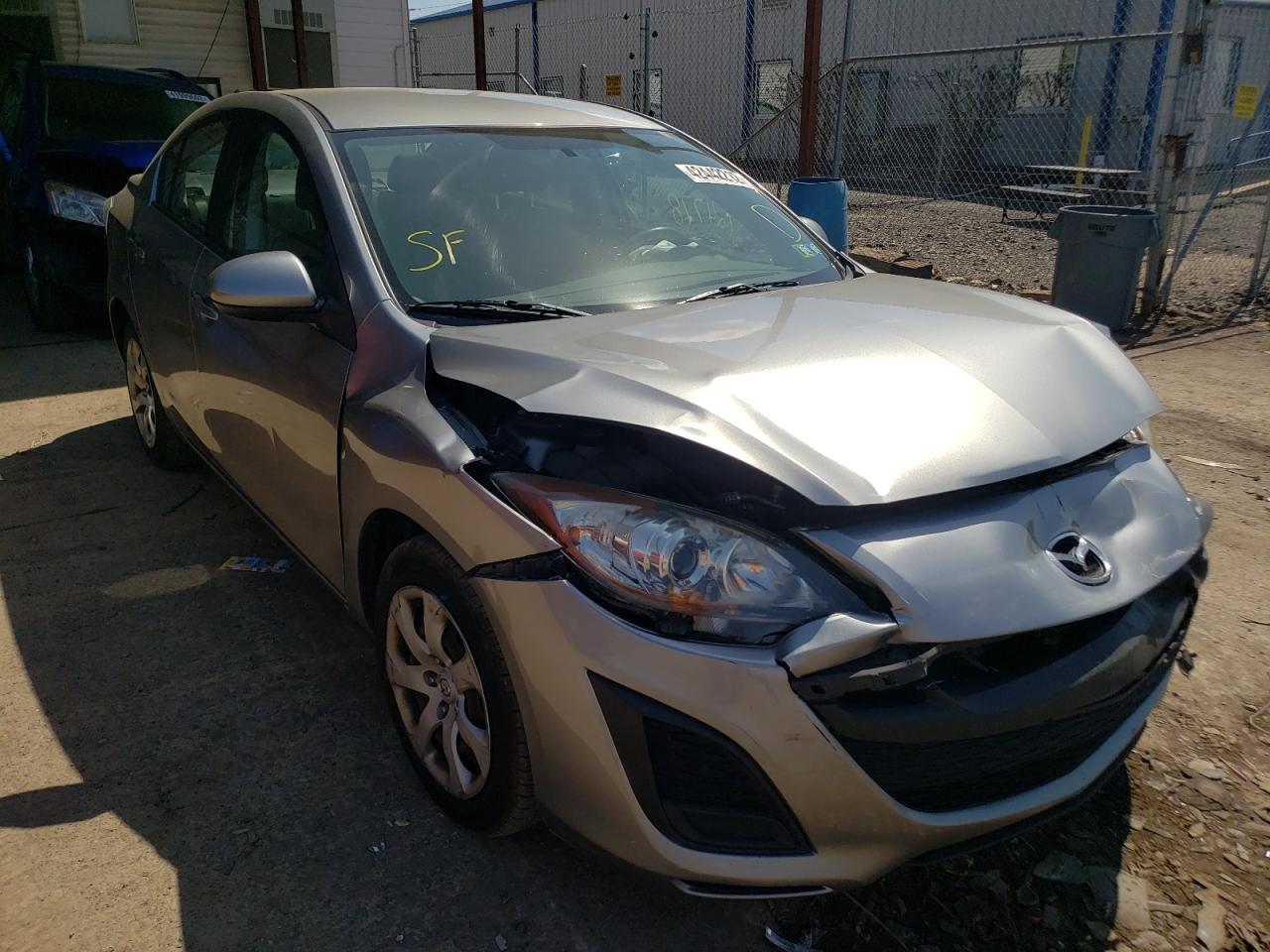 MAZDA 3 I 2011 with VIN JM1BL1UG4B1404204 - Photo from auction