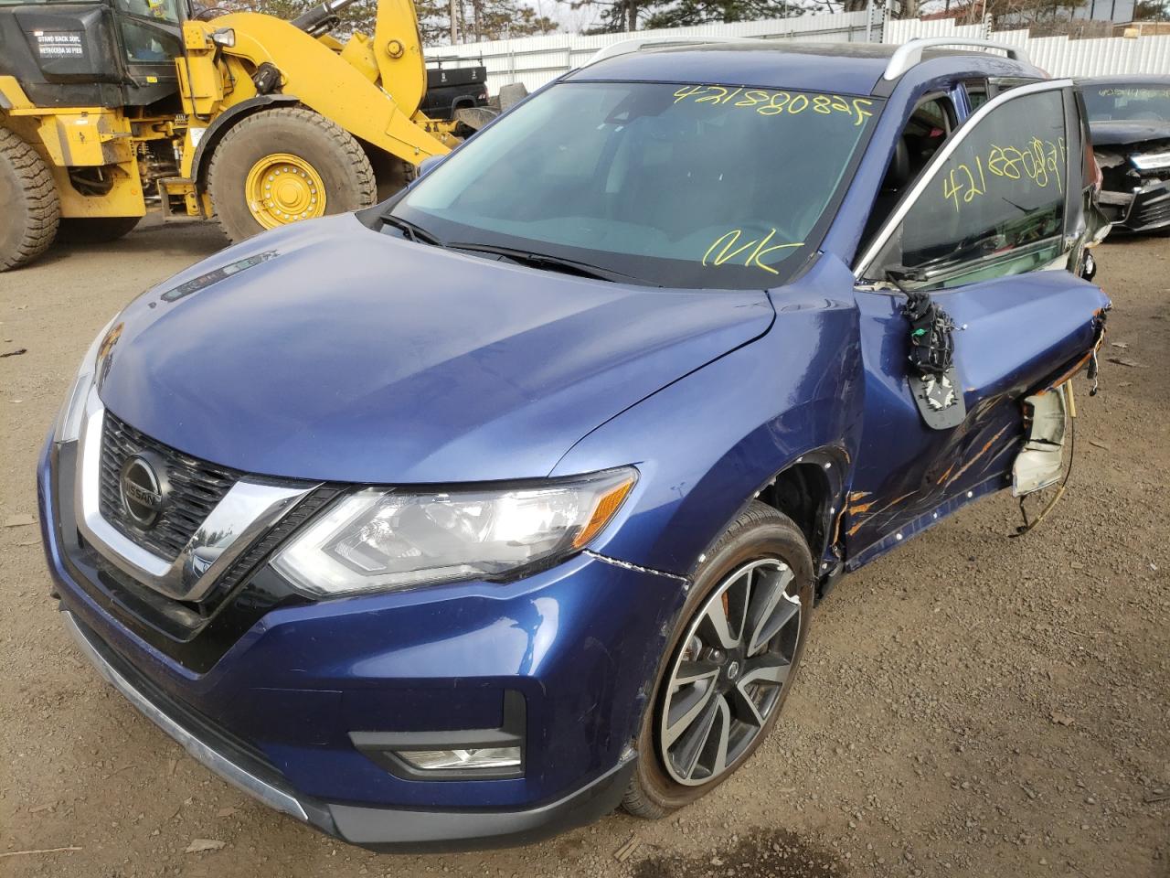 Photo 2 from auction – 2019 NISSAN ROGUE S with VIN 5N1AT2MT0KC742522
