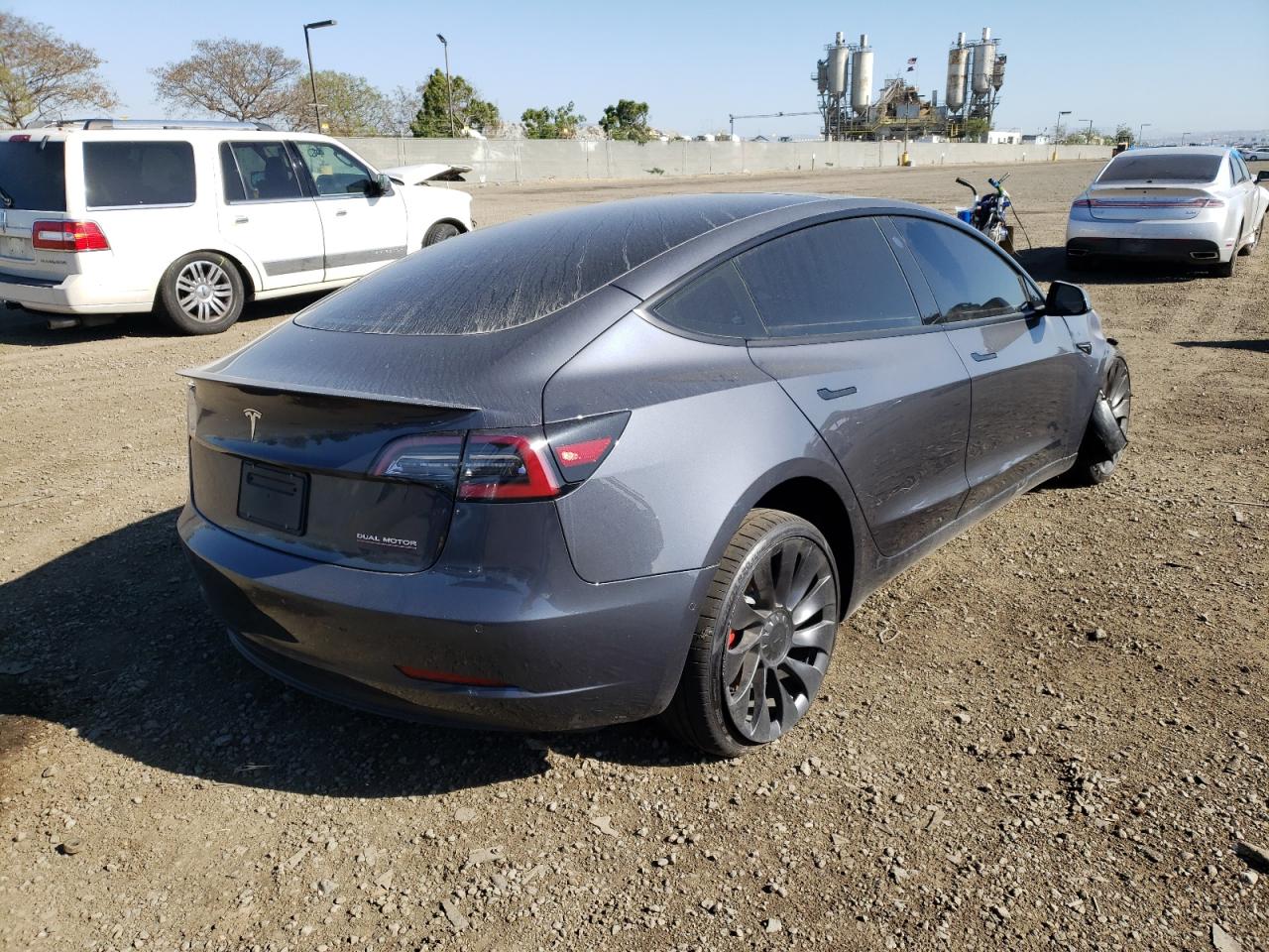 Photo 4 from auction – 2022 TESLA MODEL 3 with VIN 5YJ3E1EC1NF156161