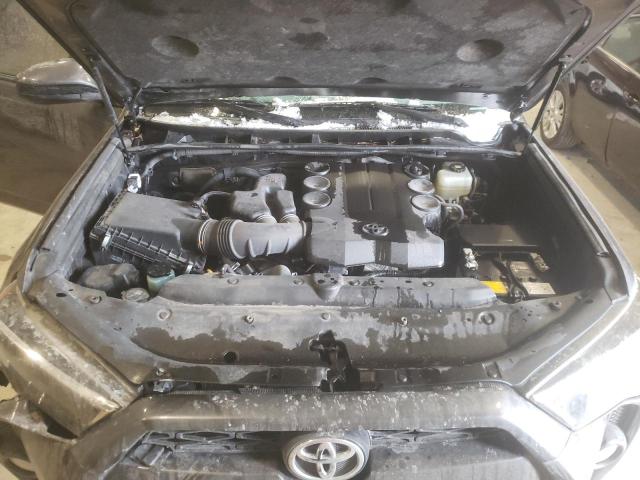 Photo 7 from auction – 2019 TOYOTA 4RUNNER SR with VIN JTEBU5JR7K5684019