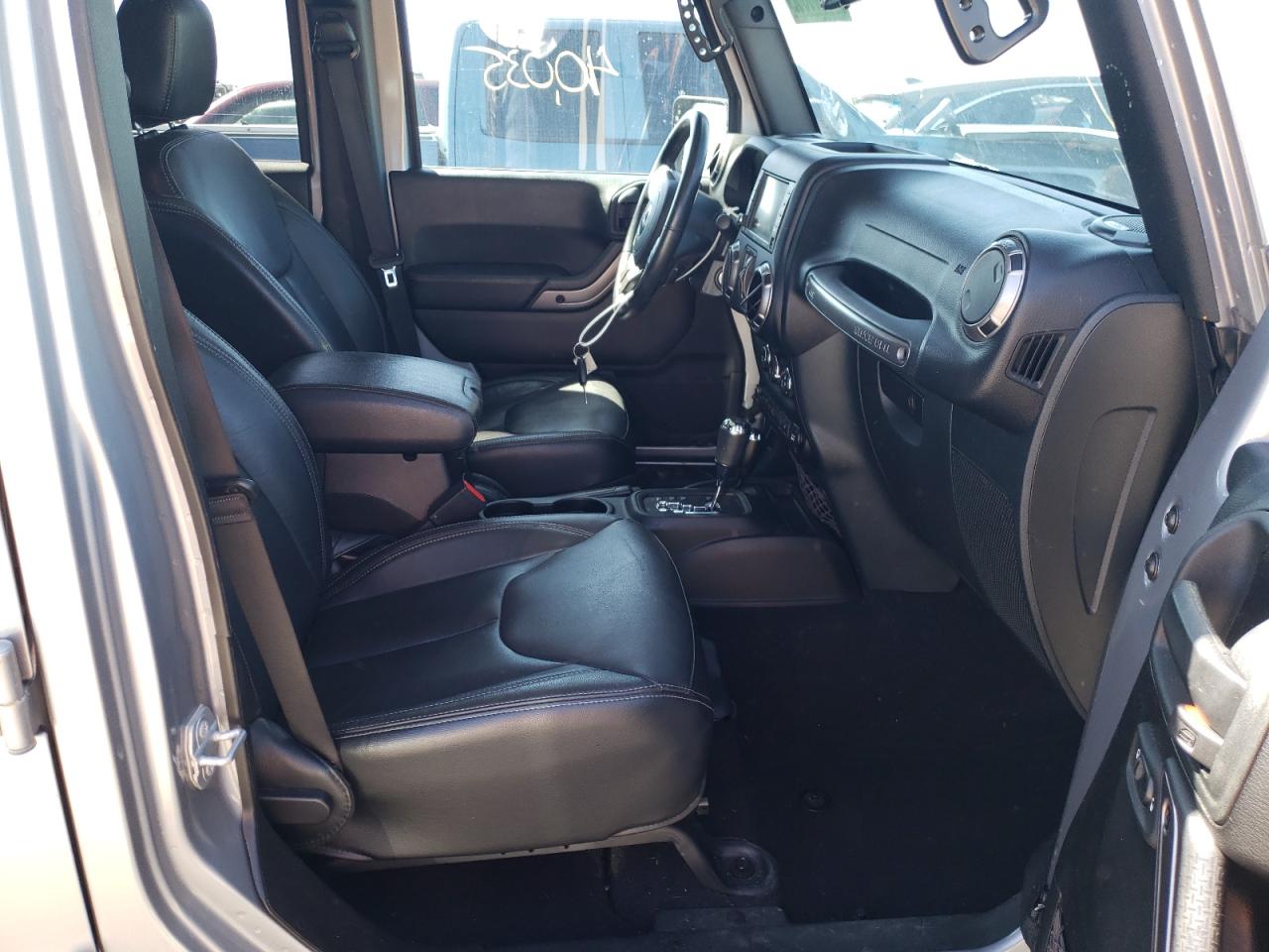 Photo 5 from auction – 2018 JEEP WRANGLER U with VIN 1C4BJWEG2JL881105