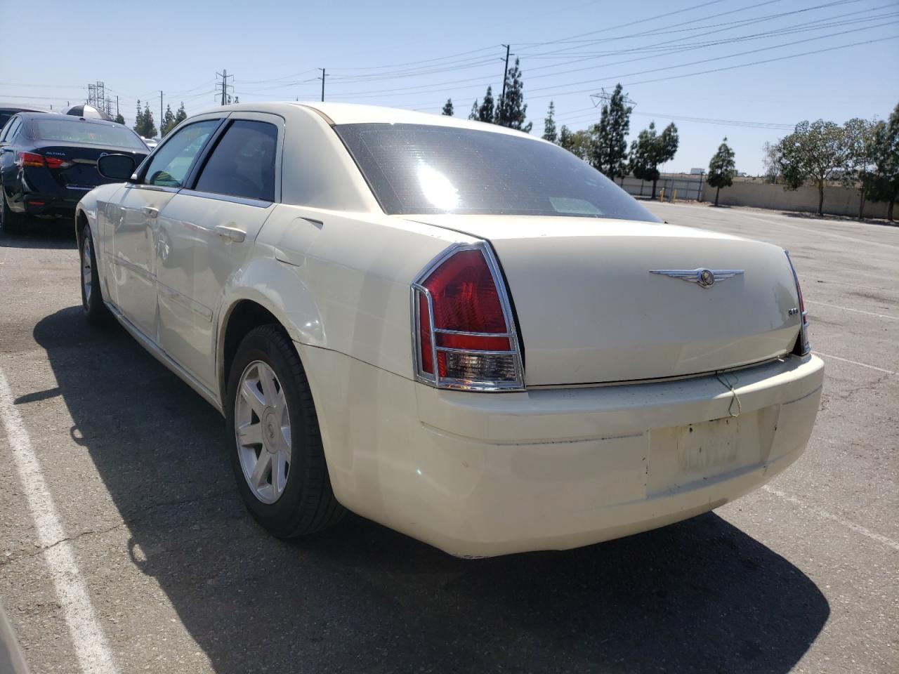 Photo 3 from auction – 2006 CHRYSLER 300 with VIN 2C3KA43R46H505619