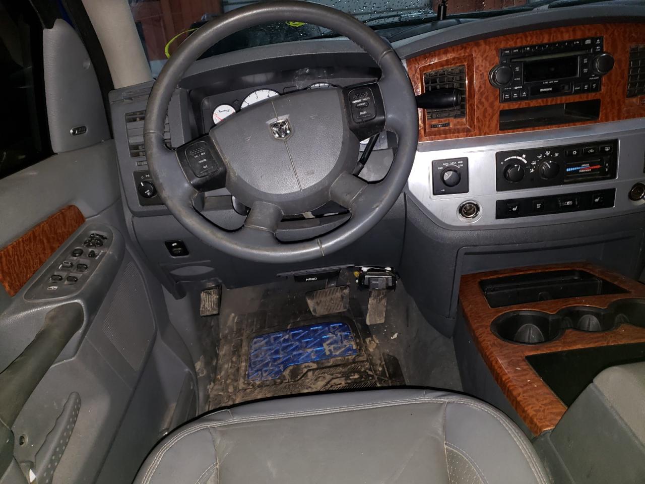 Photo 9 from auction – 2007 DODGE RAM 1500 S with VIN 1D7HU18217J513495