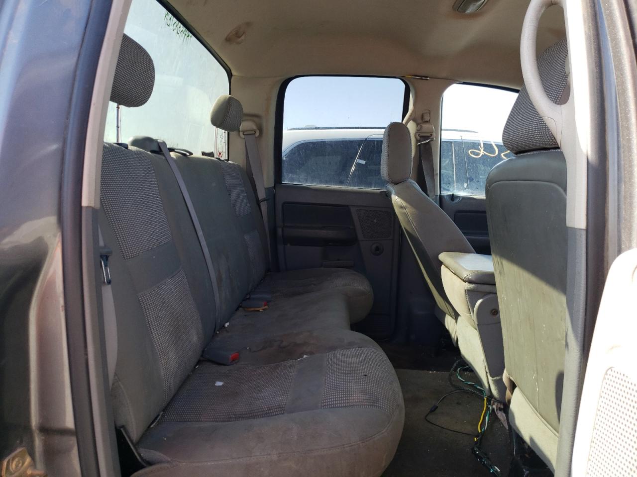 Photo 6 from auction – 2006 DODGE RAM 1500 S with VIN 1D7HA18N16J126432