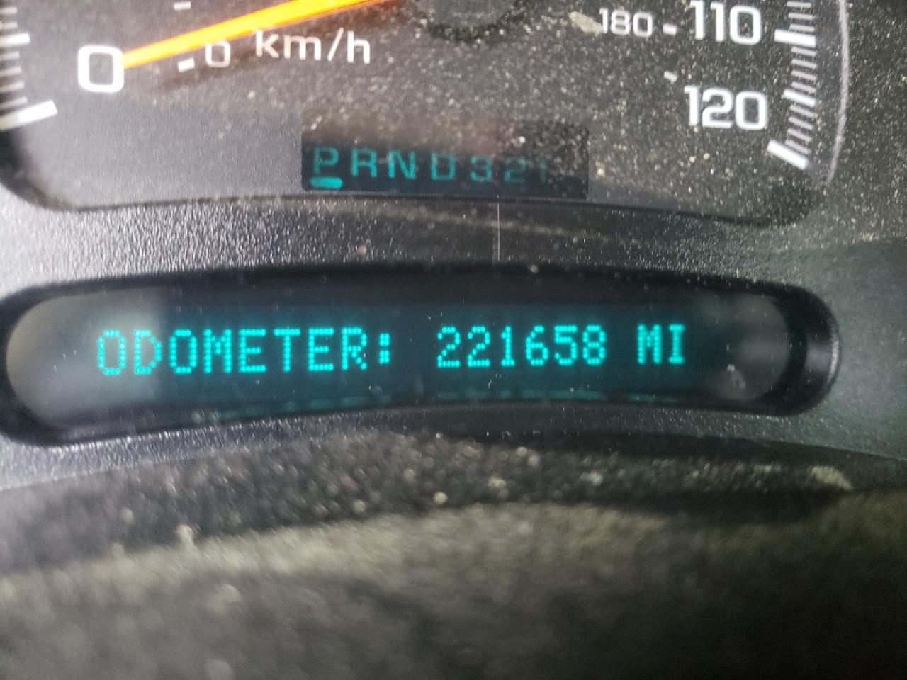 Photo 8 from auction – 2005 CHEVROLET SILVERADO with VIN 1GCEK19V95Z239652