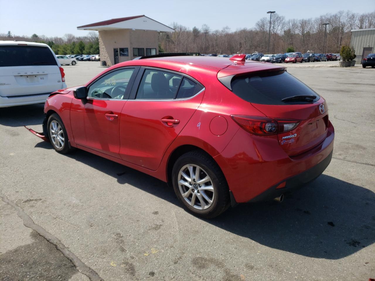 Photo 3 from auction – 2015 MAZDA 3 GRAND TO with VIN 3MZBM1M70FM181582