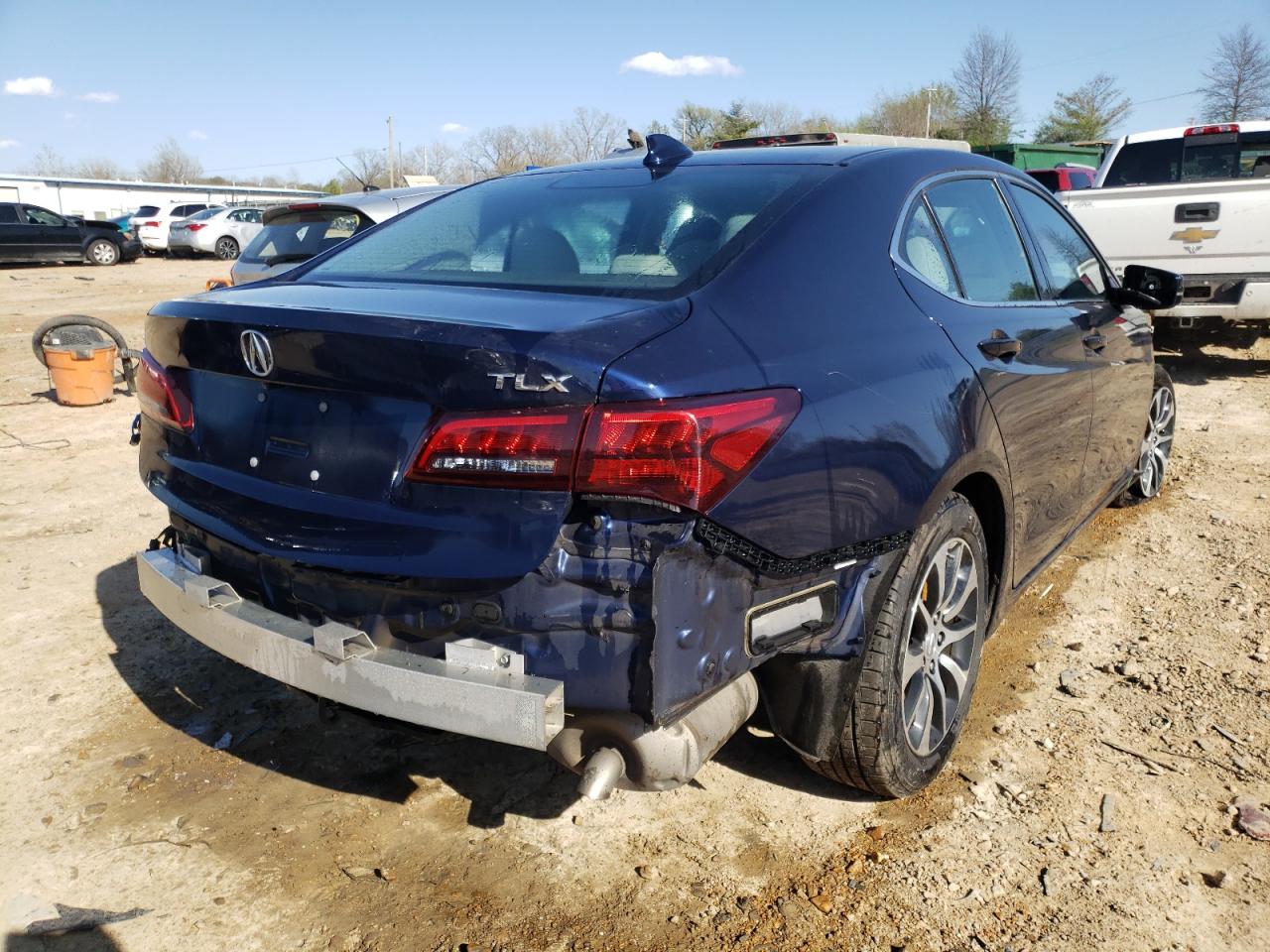 Photo 4 from auction – 2017 ACURA TLX with VIN 19UUB1F31HA010157