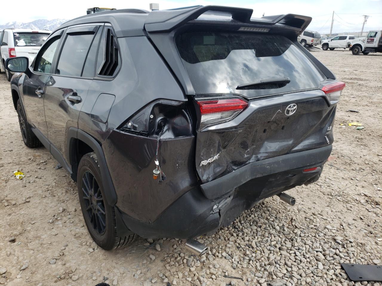 Photo 3 from auction – 2021 TOYOTA RAV4 LE with VIN 2T3F1RFV4MC239052