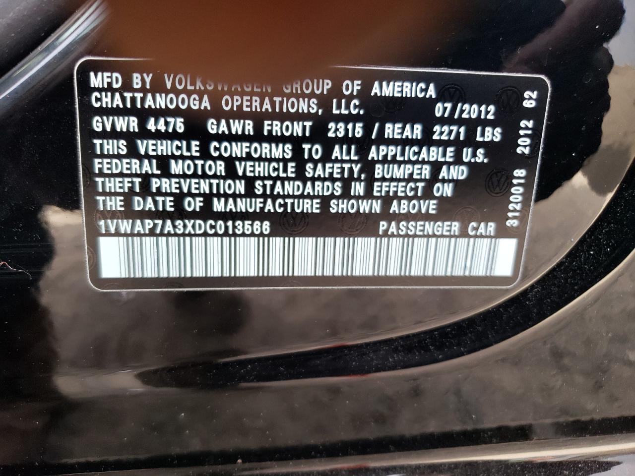 Photo 10 from auction – 2013 VOLKSWAGEN PASSAT S with VIN 1VWAP7A3XDC013566
