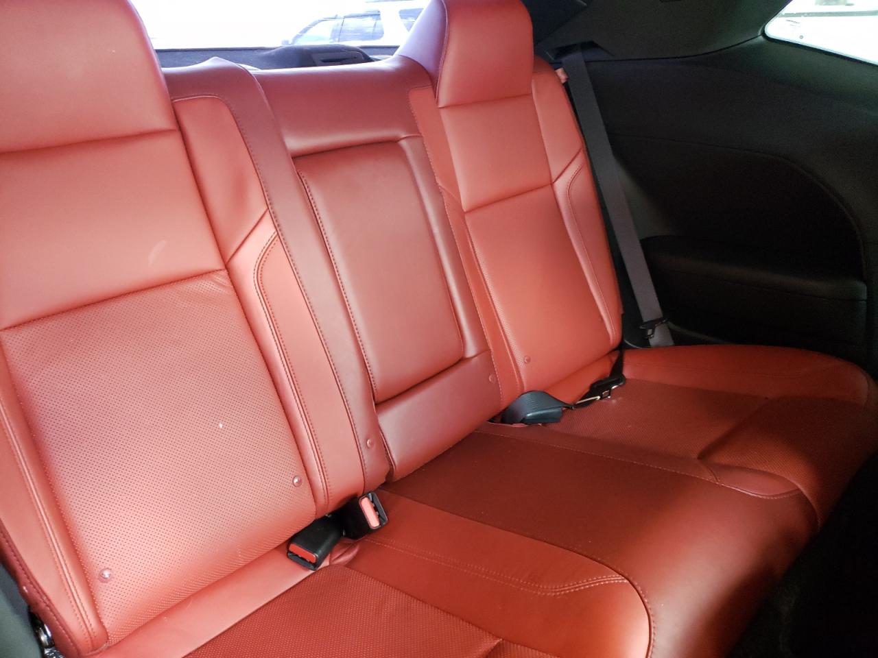 Photo 6 from auction – 2019 DODGE CHALLENGER with VIN 2C3CDZAG6KH733657