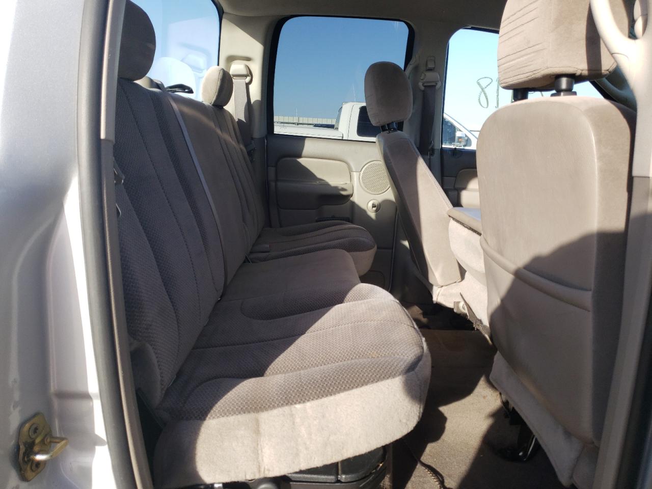 Photo 6 from auction – 2004 DODGE RAM 1500 S with VIN 1D7HA18N84S543943