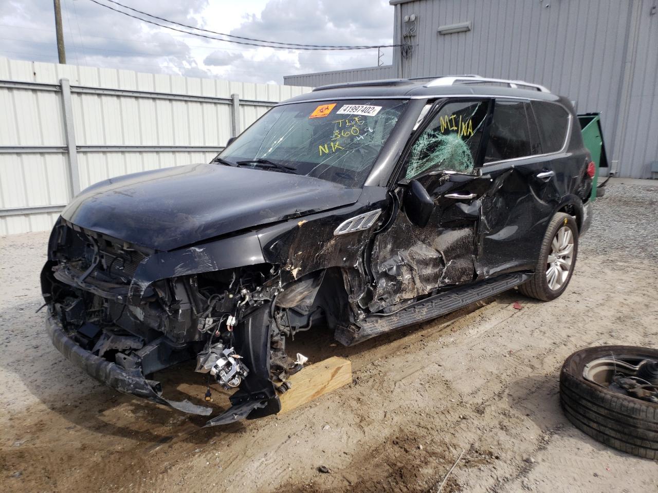 Photo 2 from auction – 2014 INFINITI QX80 with VIN JN8AZ2NE6E9061774