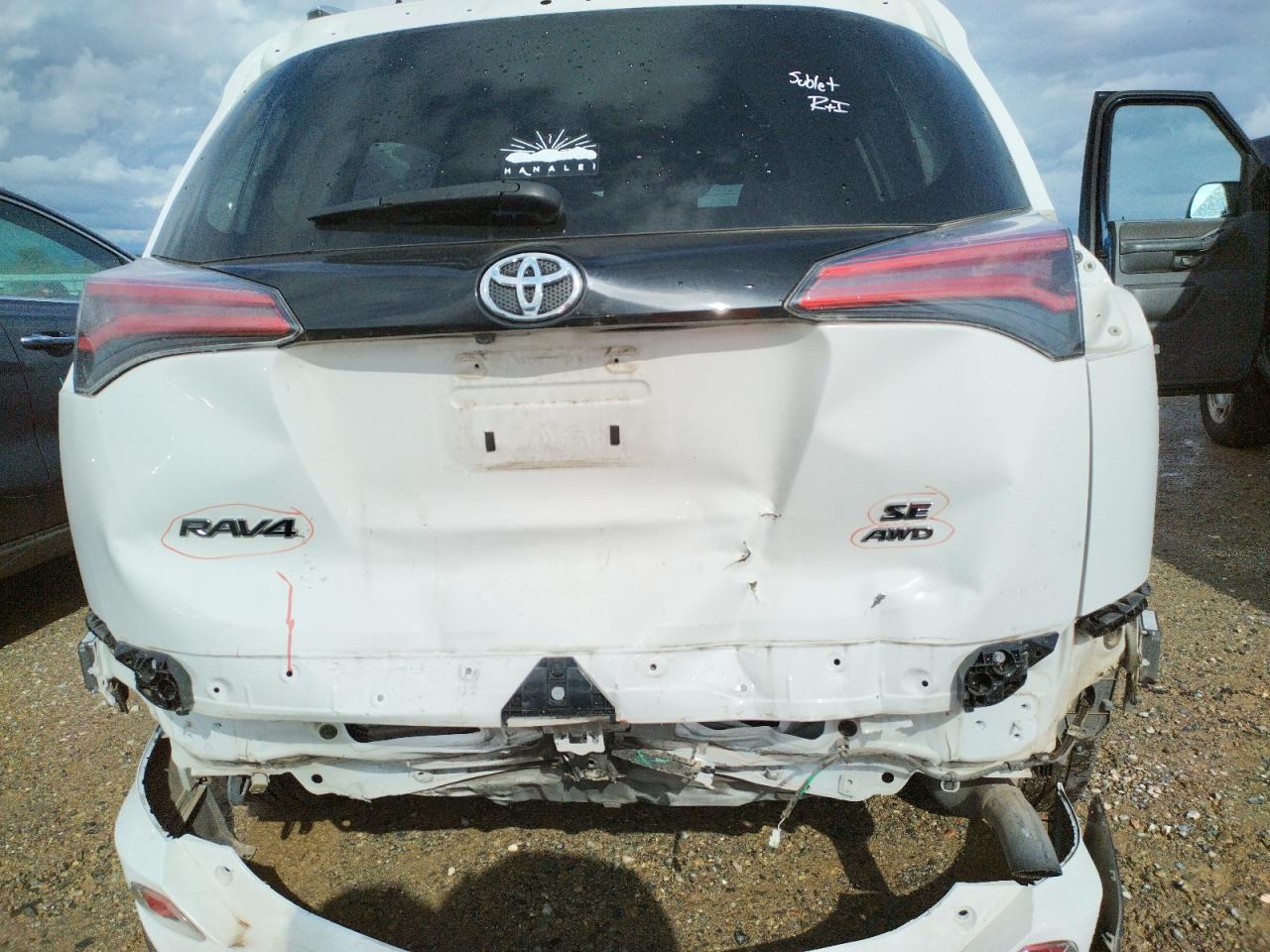 Photo 9 from auction – 2016 TOYOTA RAV4 SE with VIN 2T3JFREV3GW477653