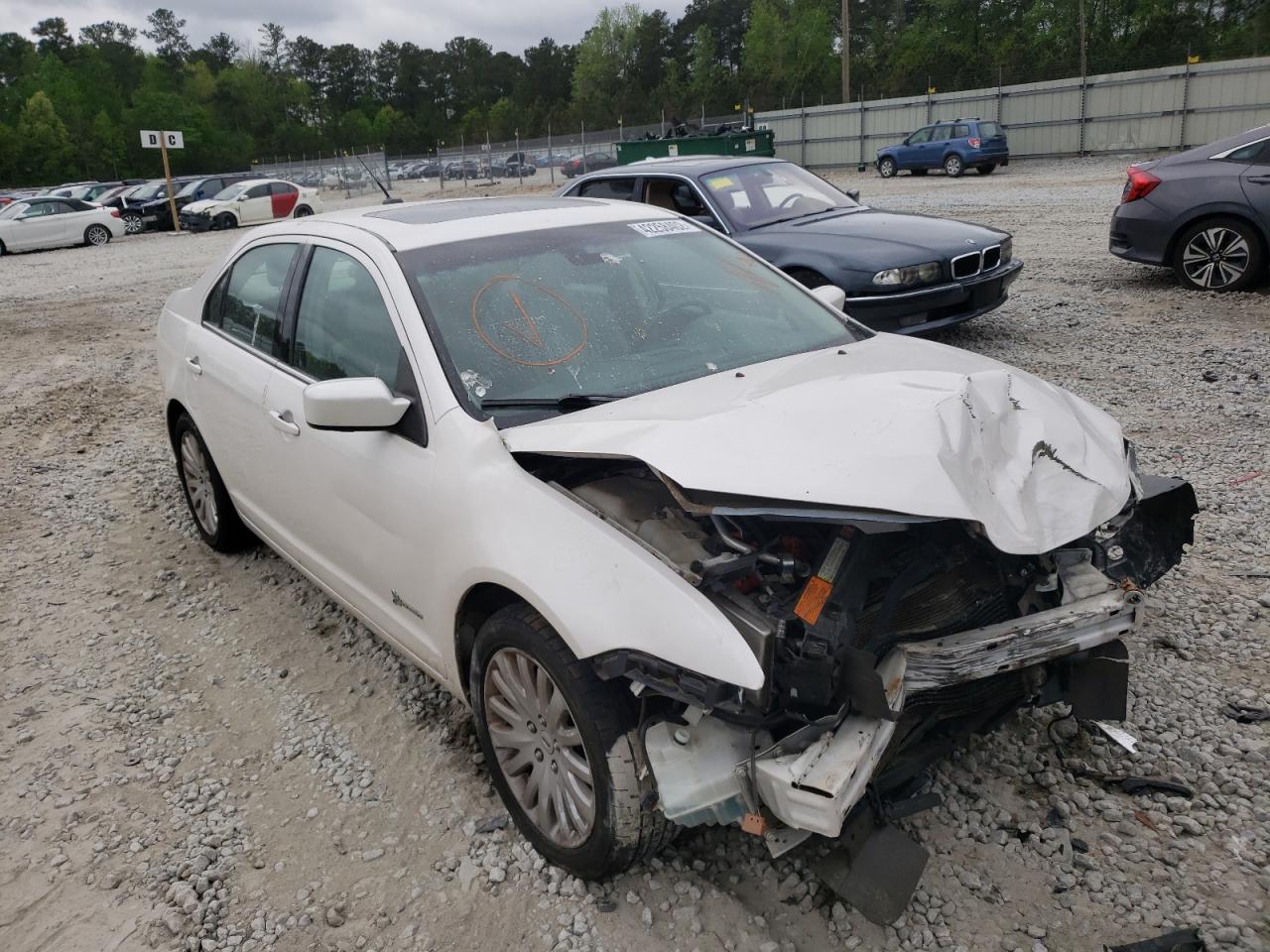 FORD FUSION HYB 2011 with VIN 3FADP0L38BR119331 - Photo from auction