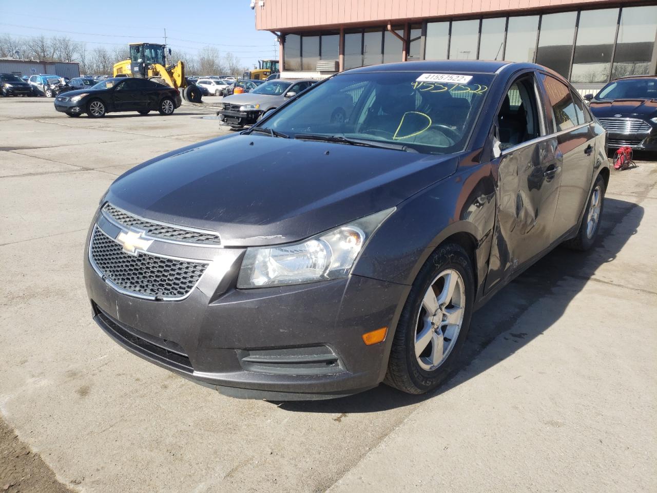 Photo 2 from auction – 2014 CHEVROLET CRUZE LT with VIN 1G1PC5SB1E7319979