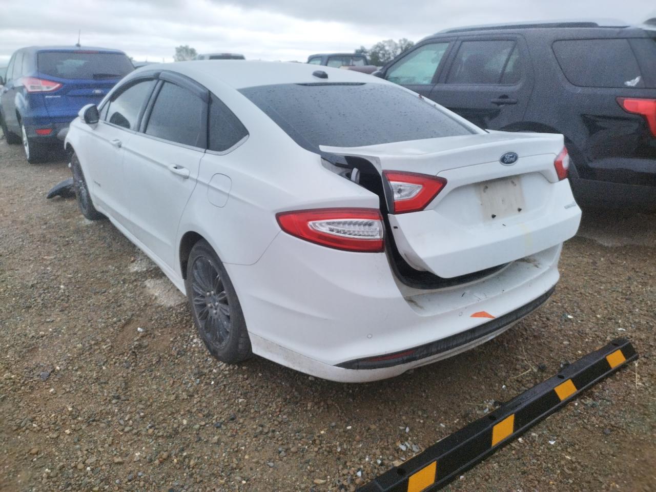 Photo 3 from auction – 2014 FORD FUSION SE with VIN 3FA6P0LU5ER322991