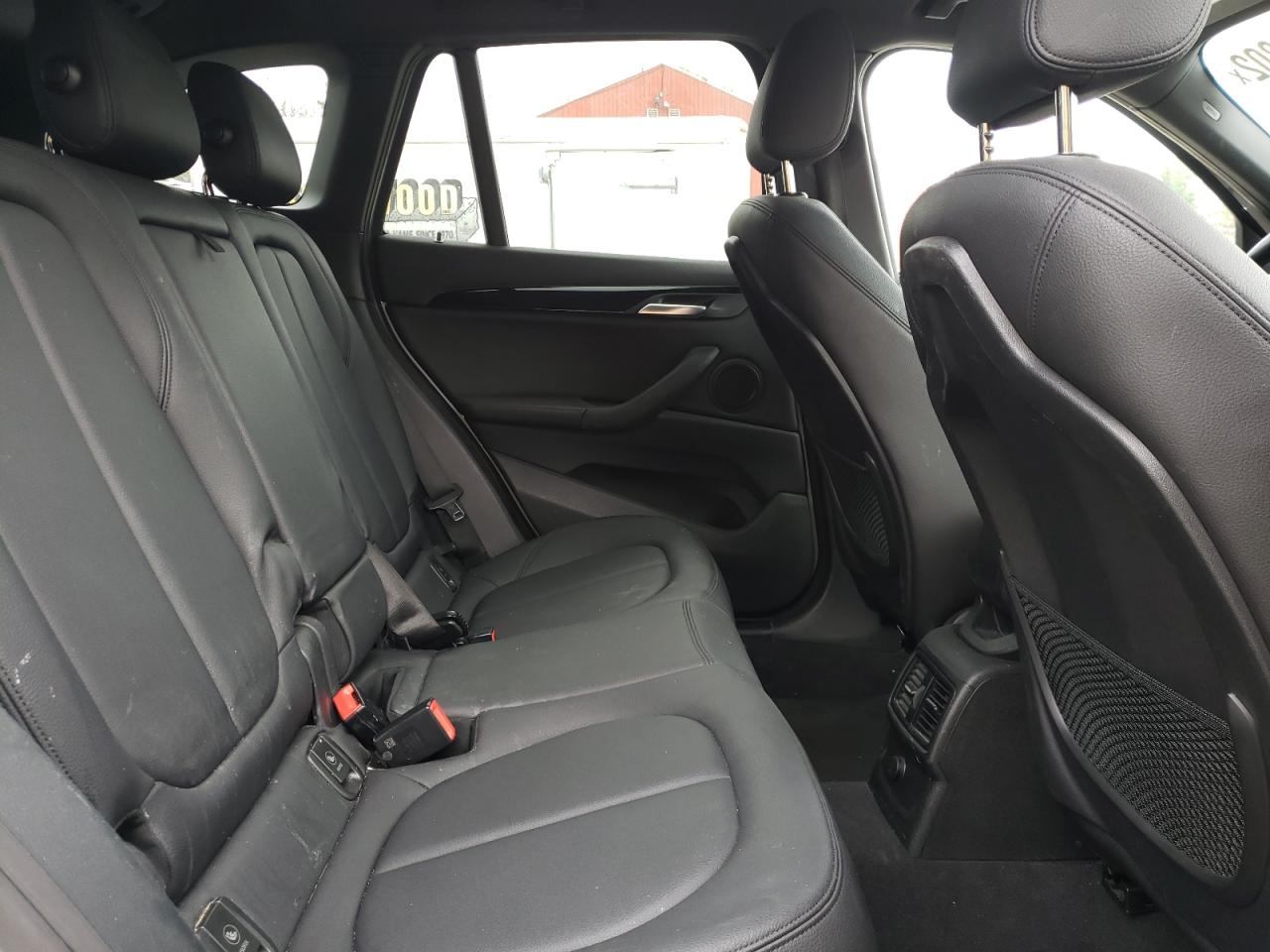 Photo 6 from auction – 2016 BMW X1 XDRIVE2 with VIN WBXHT3Z36G4A51181