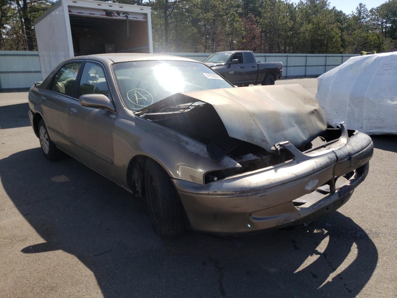 MAZDA 626 DX 1998 with VIN 1YVGF22C0W5741464 - Photo from auction