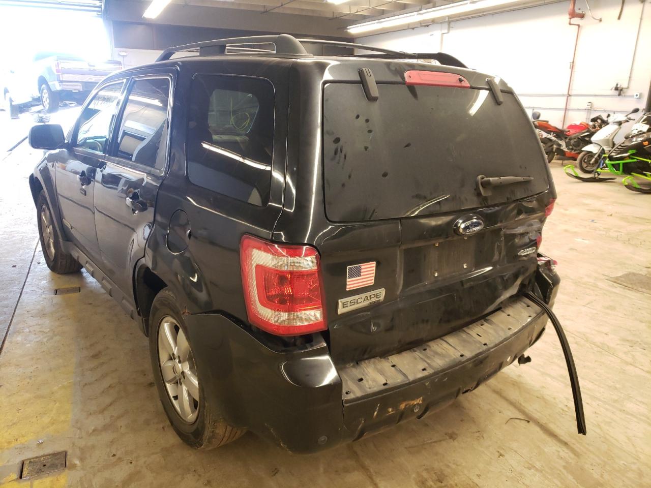 Photo 3 from auction – 2008 FORD ESCAPE LIM with VIN 1FMCU94128KB33055