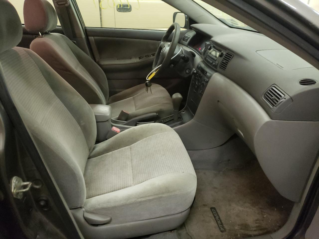Photo 5 from auction – 2005 TOYOTA COROLLA CE with VIN 1NXBR32EX5Z498339