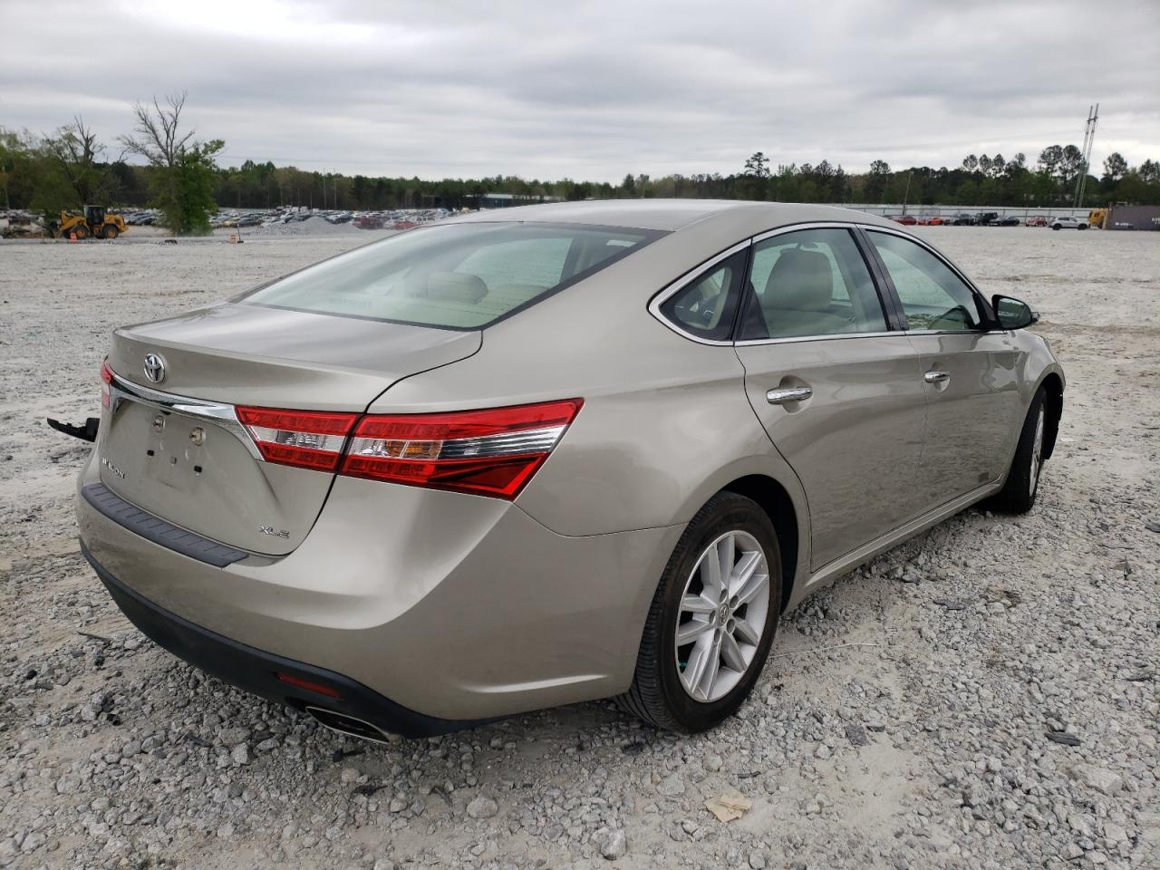 Photo 4 from auction – 2014 TOYOTA AVALON BAS with VIN 4T1BK1EB4EU092566