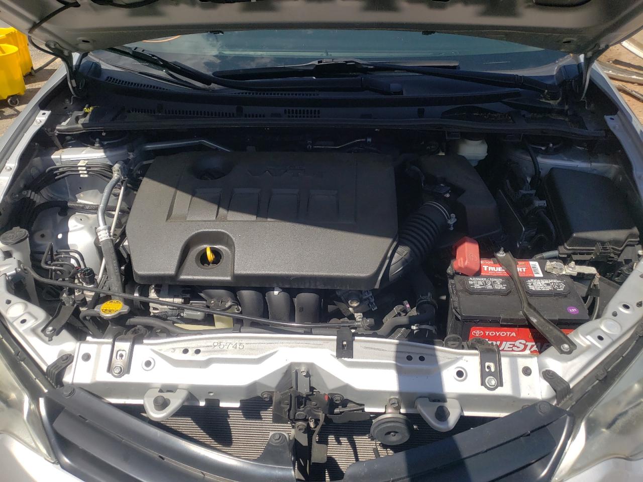 Photo 7 from auction – 2015 TOYOTA COROLLA L with VIN 2T1BURHE0FC365097