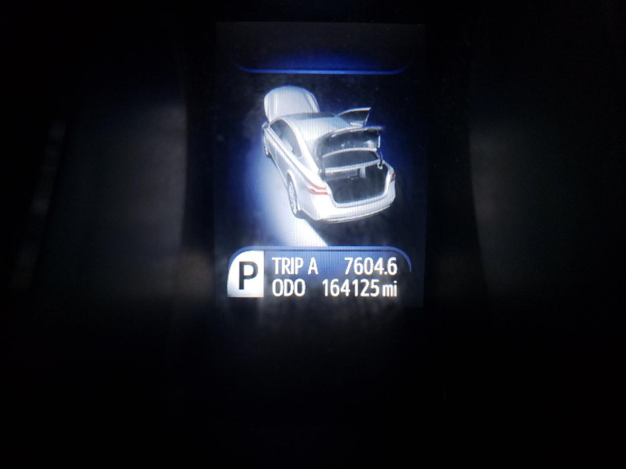 Photo 8 from auction – 2013 TOYOTA AVALON HYB with VIN 4T1BD1EB5DU009459