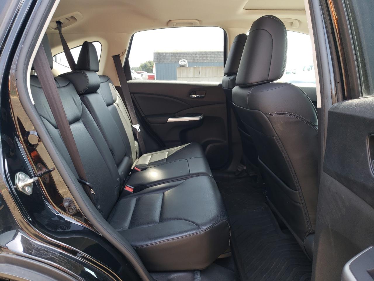 Photo 6 from auction – 2016 HONDA CR-V TOURI with VIN 5J6RM4H99GL076762