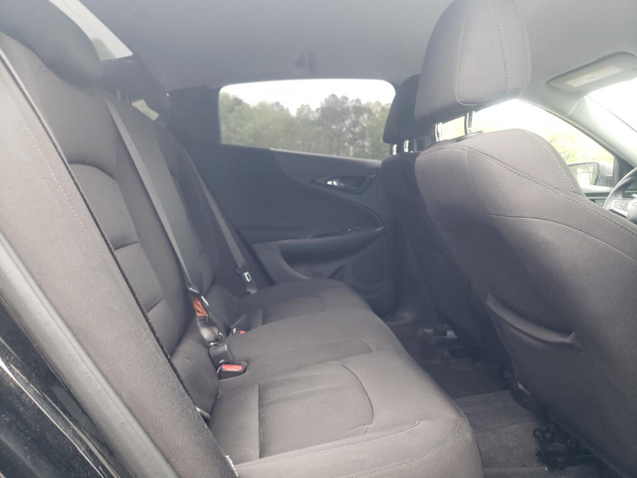 Photo 6 from auction – 2019 CHEVROLET MALIBU LS with VIN 1G1ZB5ST2KF199129
