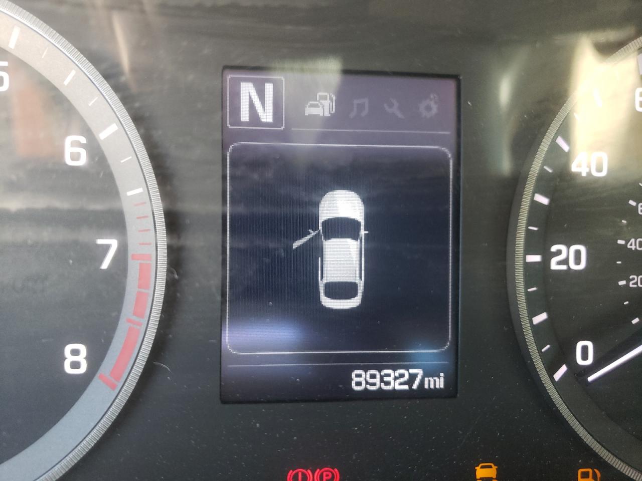 Photo 8 from auction – 2017 HYUNDAI SONATA SE with VIN 5NPE24AF0HH562134
