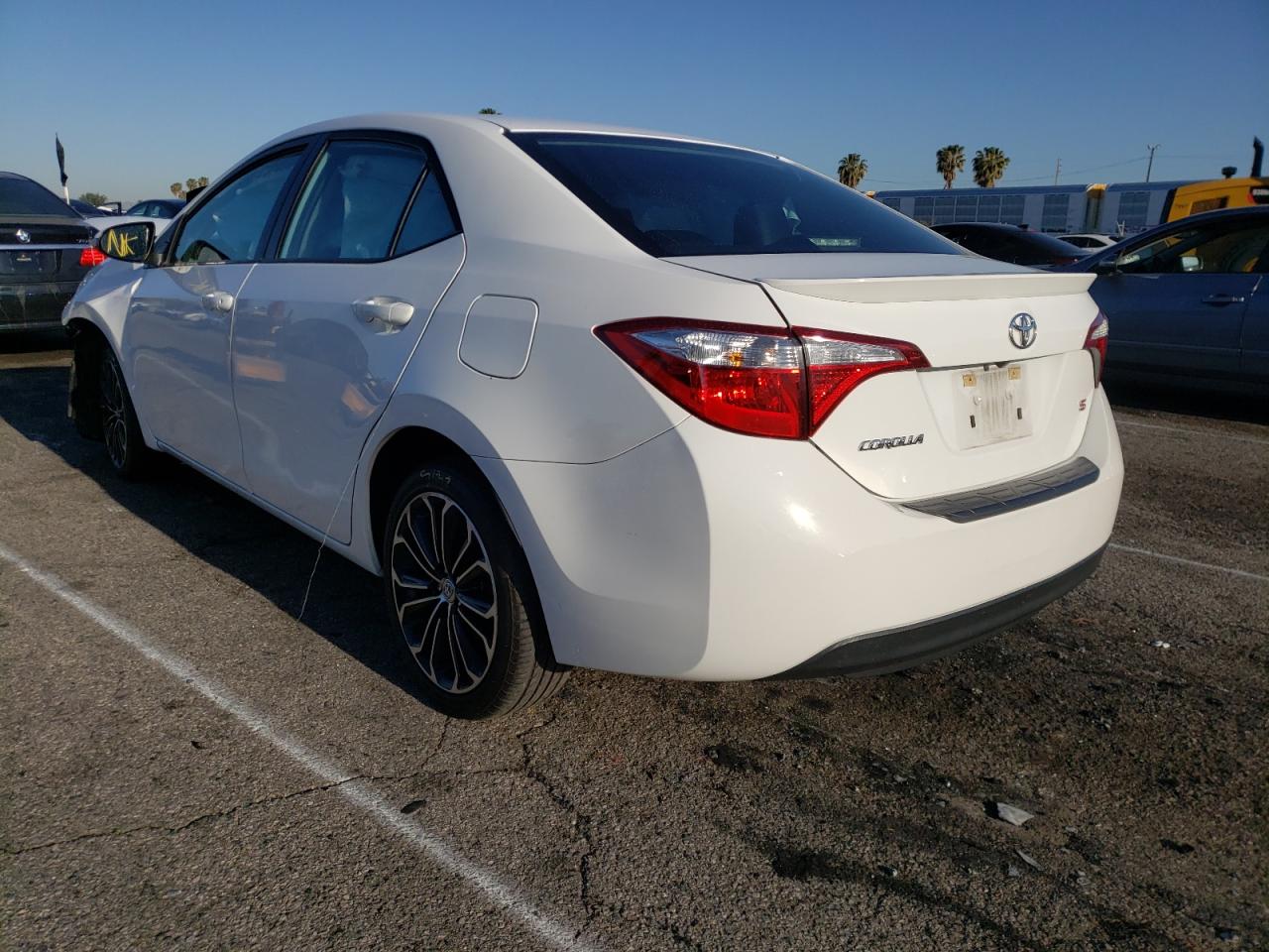Photo 3 from auction – 2016 TOYOTA COROLLA L with VIN 5YFBURHE7GP507530