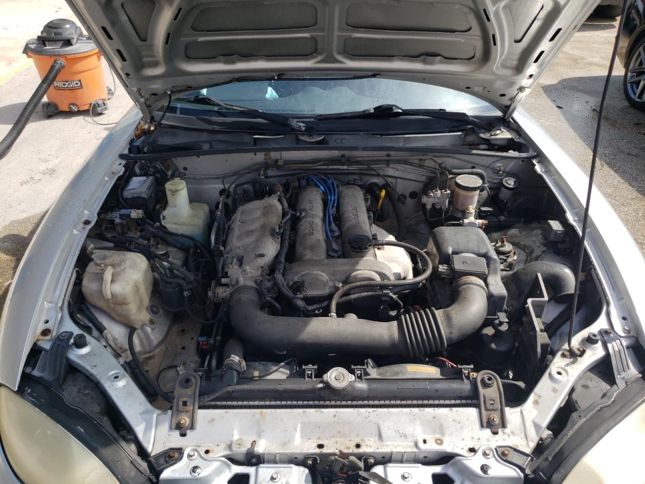 Photo 7 from auction – 1999 MAZDA MX-5 MIATA with VIN JM1NB3530X0104972