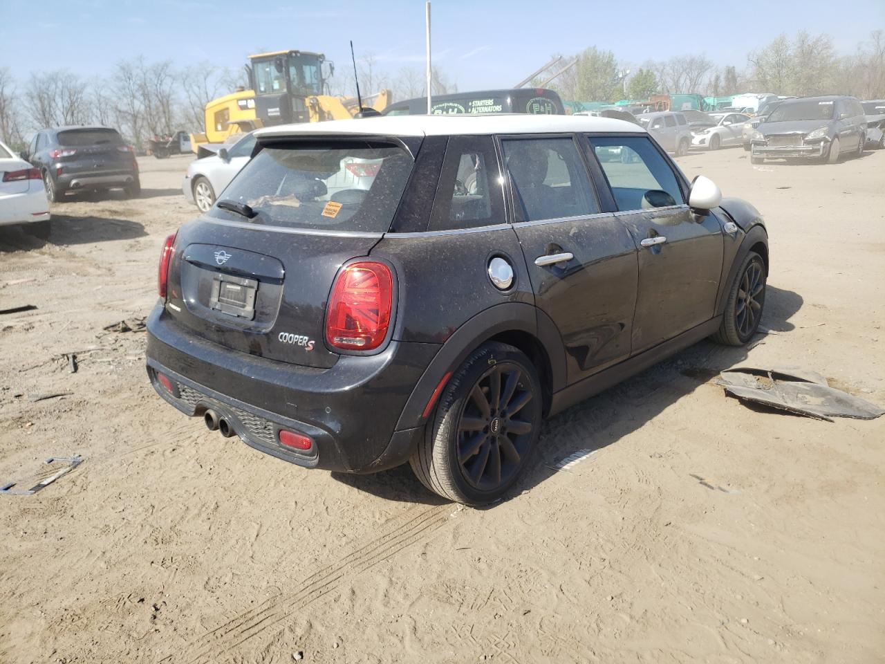 Photo 4 from auction – 2019 MINI COOPER S with VIN WMWXU3C54K2F51907