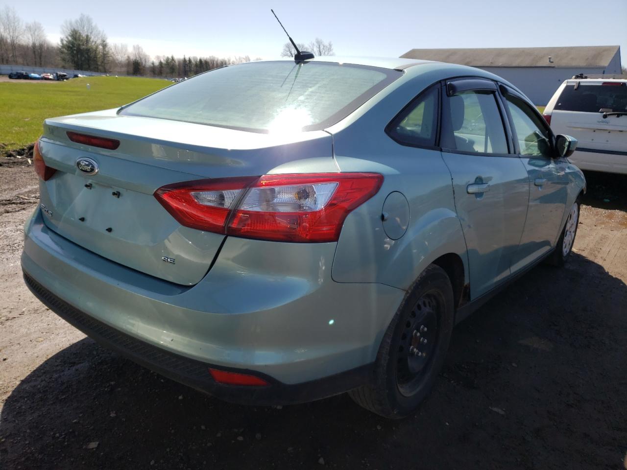 Photo 4 from auction – 2012 FORD FOCUS SE with VIN 1FAHP3F27CL233682