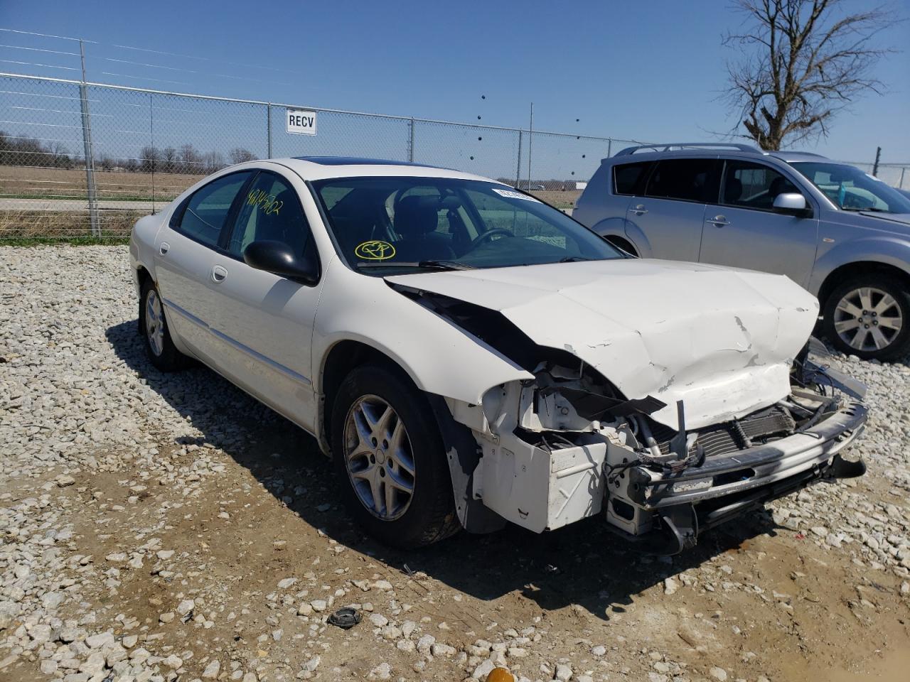 DODGE INTREPID S 2003 with VIN 2B3HD46R23H514339 - Photo from auction
