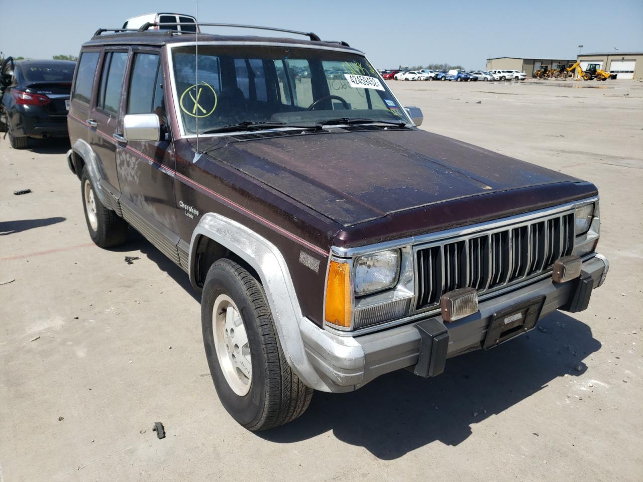 JEEP CHEROKEE L 1992 with VIN 1J4FT58S2NL121455 - Photo from auction