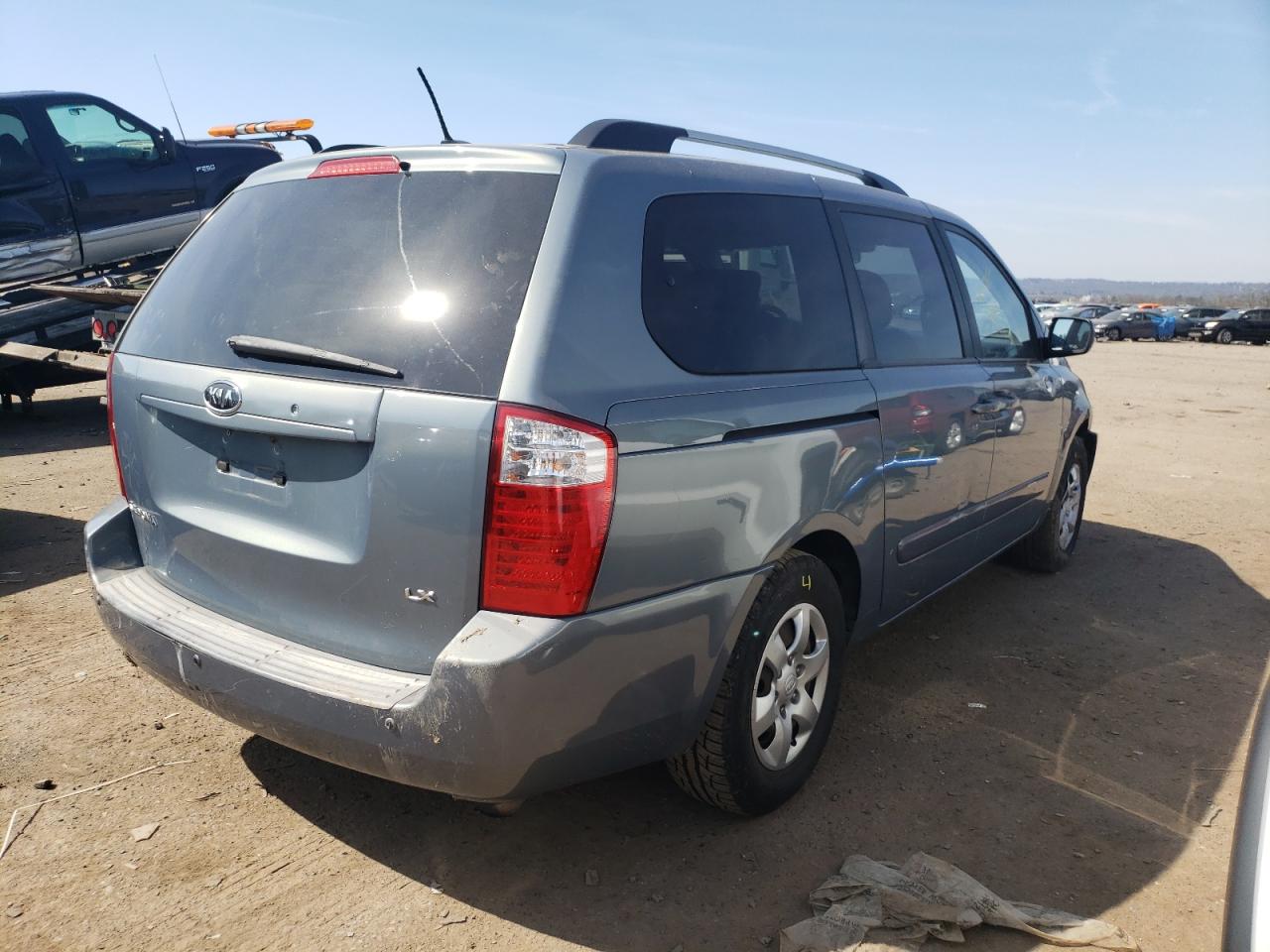 Photo 4 from auction – 2009 KIA SEDONA EX with VIN KNDMB233196311640
