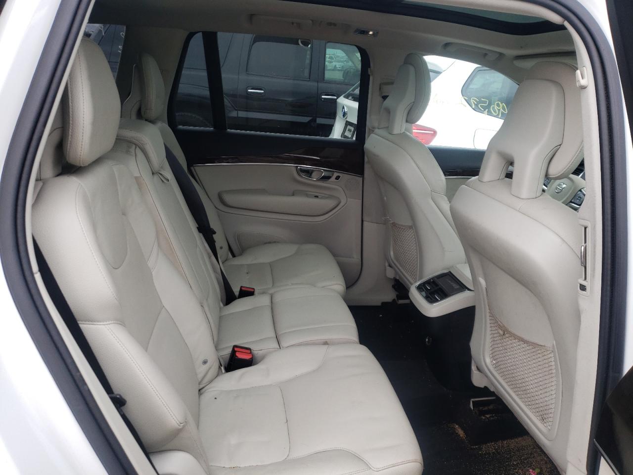 Photo 6 from auction – 2016 VOLVO XC90 T6 with VIN YV4A22PK6G1083436