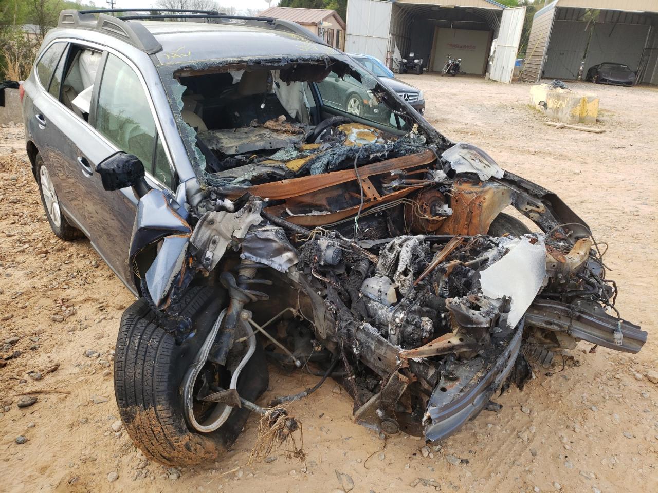 Снимка 9 от търг – 2016 SUBARU OUTBACK 2. с VIN 4S4BSBCC0G3239685