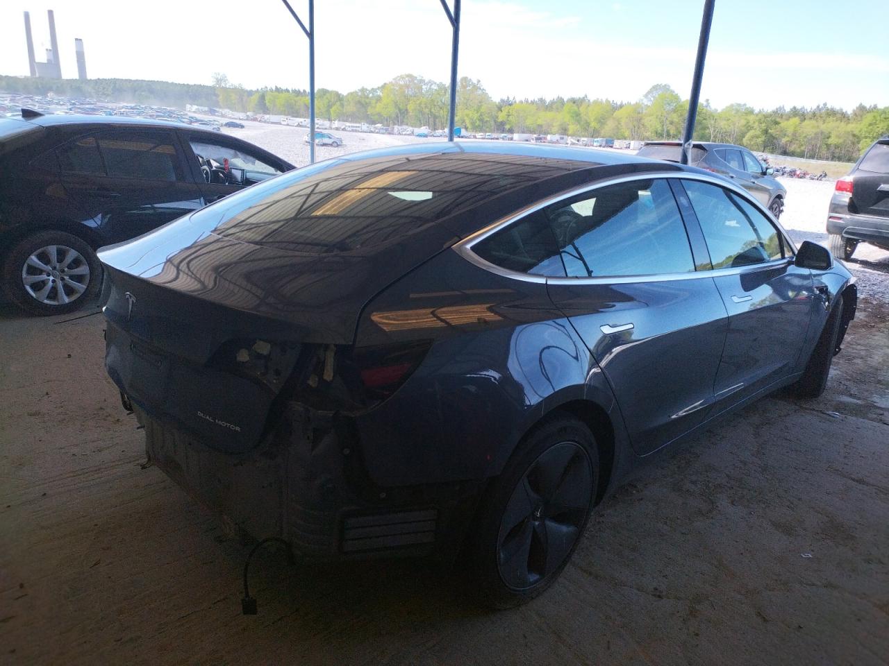 Photo 4 from auction – 2020 TESLA MODEL 3 with VIN 5YJ3E1EB8LF635696