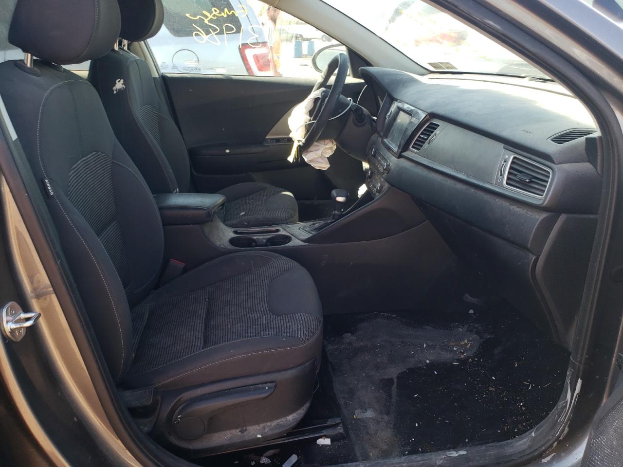 Photo 5 from auction – 2018 KIA NIRO FE with VIN KNDCB3LC1J5119596