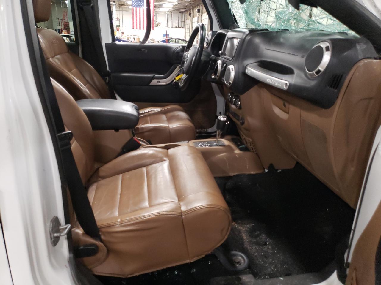 Photo 5 from auction – 2012 JEEP WRANGLER U with VIN 1C4BJWEG0CL196099